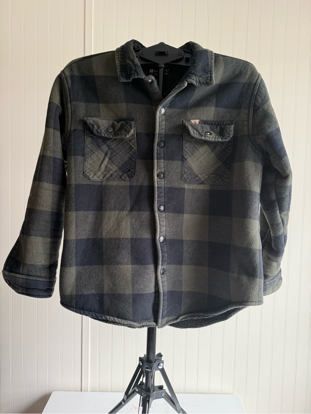 Matix L Black & Olive Plaid Lightweight Shacket Granola Cabincore